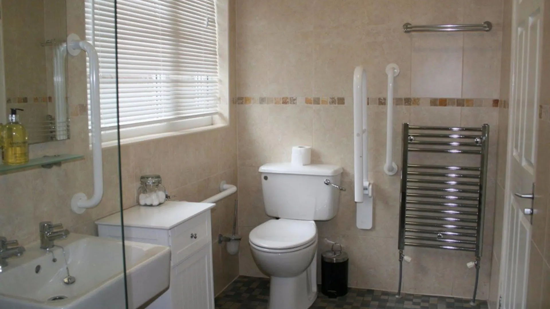 Bed & Breakfast The Manor Guest House York